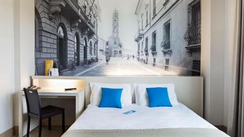 B&B Hotel Равенна Екстер'єр фото